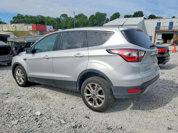 1FMCU9GD9HUC39254 2017 FORD ESCAPE - Image 2