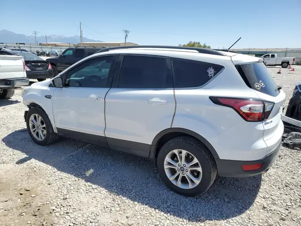 1FMCU9GD9HUC58368 2017 FORD ESCAPE - Image 2