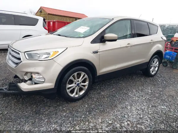 1FMCU9GD9HUC63229 2017 FORD ESCAPE - Image 2