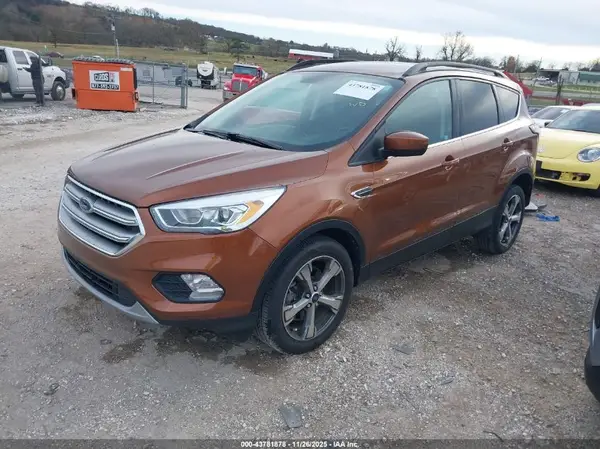 1FMCU9GD9HUC87644 2017 FORD ESCAPE - Image 2