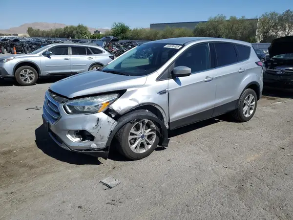 1FMCU9GD9HUC95646 2017 FORD ESCAPE - Image 1