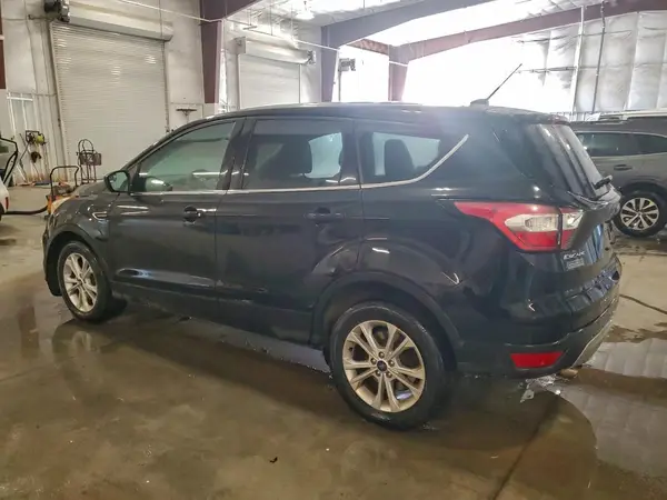 1FMCU9GD9HUD02420 2017 FORD ESCAPE - Image 2