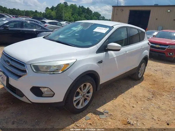 1FMCU9GD9HUD17077 2017 FORD ESCAPE - Image 2