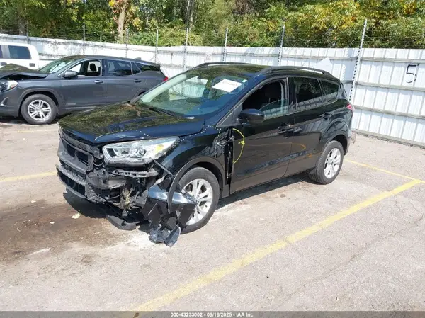 1FMCU9GD9HUD27849 2017 FORD ESCAPE - Image 2
