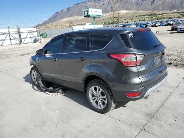 1FMCU9GD9HUD36485 2017 FORD ESCAPE - Image 2