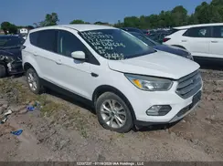 1FMCU9GD9HUD61628 2017 FORD ESCAPE