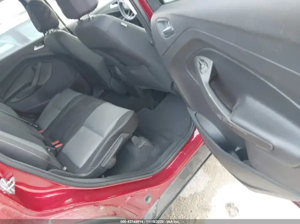 1FMCU9GD9HUD63900 2017 FORD ESCAPE - Image 8