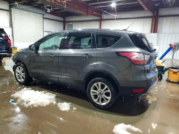 1FMCU9GD9HUD82477 2017 FORD ESCAPE - Image 2