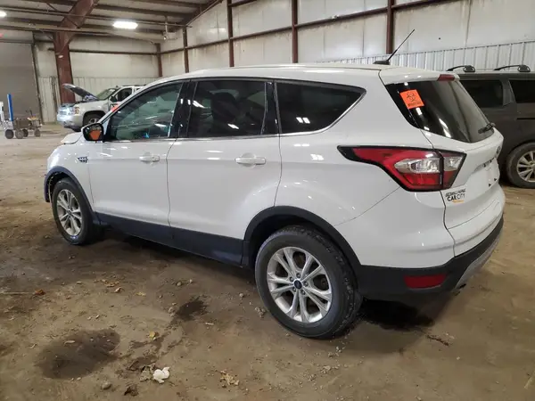 1FMCU9GD9HUE10181 2017 FORD ESCAPE - Image 2