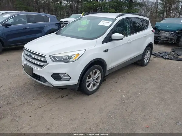 1FMCU9GD9HUE13968 2017 FORD ESCAPE - Image 2