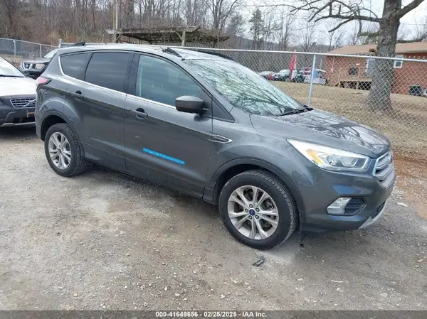 1FMCU9GD9HUE17311 2017 FORD ESCAPE - Image 1