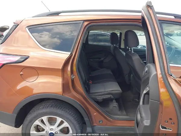 1FMCU9GD9HUE54469 2017 FORD ESCAPE - Image 8