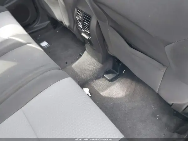 1FMCU9GD9HUE62944 2017 FORD ESCAPE - Image 8