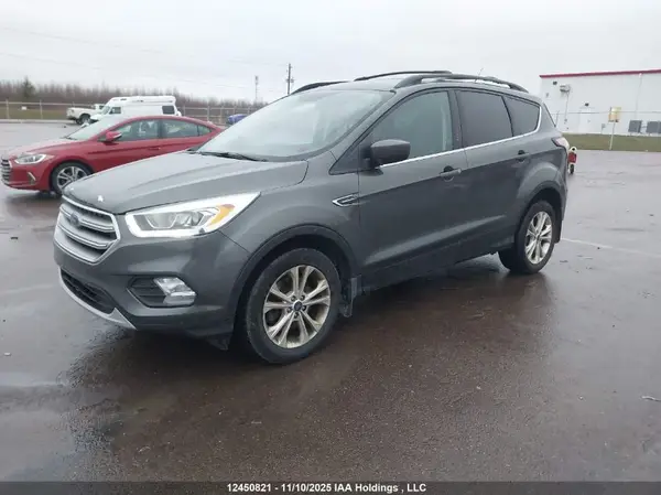 1FMCU9GD9HUE80604 2017 FORD ESCAPE - Image 2