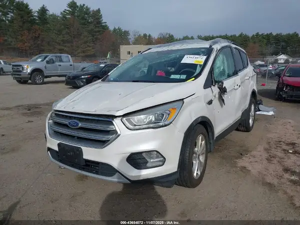 1FMCU9GD9HUE83115 2017 FORD ESCAPE - Image 2