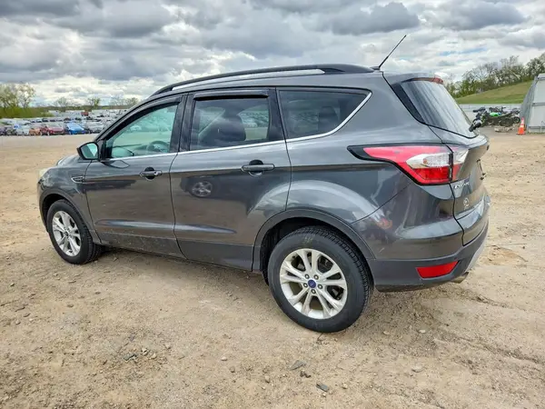 1FMCU9GD9HUF00382 2017 FORD ESCAPE - Image 2