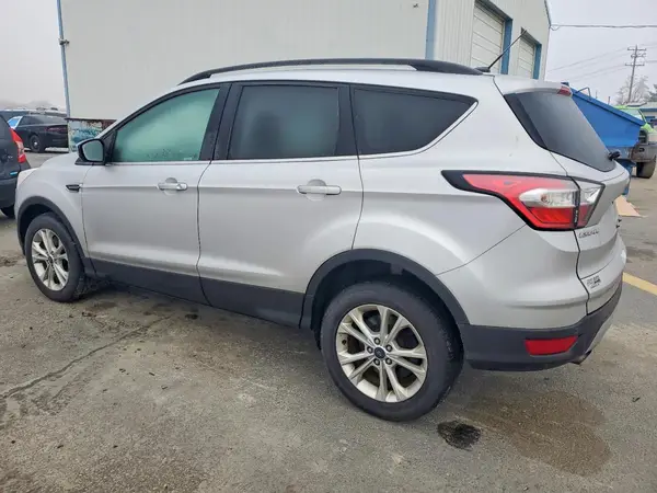 1FMCU9GD9HUF08000 2017 FORD ESCAPE - Image 2