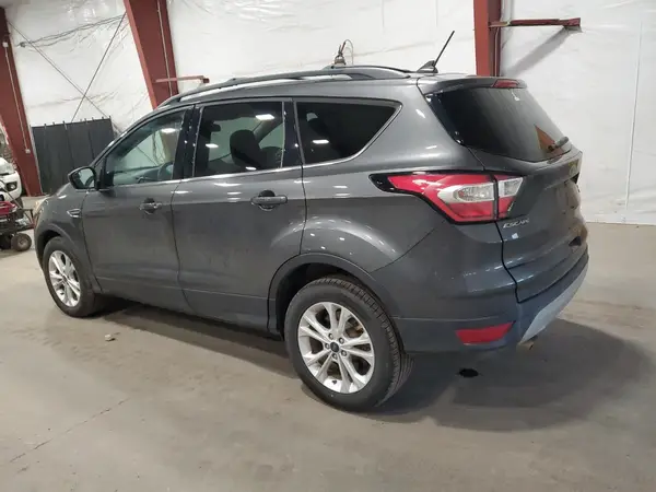1FMCU9GD9JUA04245 2018 FORD ESCAPE - Image 2