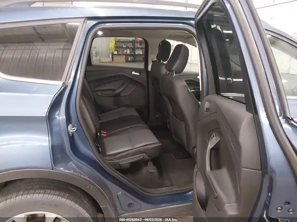 1FMCU9GD9JUA12359 2018 FORD ESCAPE - Image 8