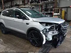 1FMCU9GD9JUA21725 2018 FORD ESCAPE