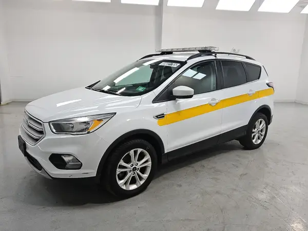 1FMCU9GD9JUA26813 2018 FORD ESCAPE - Image 1