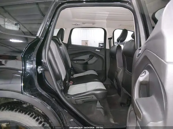 1FMCU9GD9JUA41926 2018 FORD ESCAPE - Image 8
