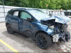 1FMCU9GD9JUA53462 2018 FORD ESCAPE