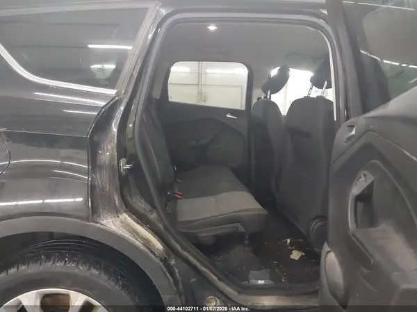 1FMCU9GD9JUA56085 2018 FORD ESCAPE - Image 8