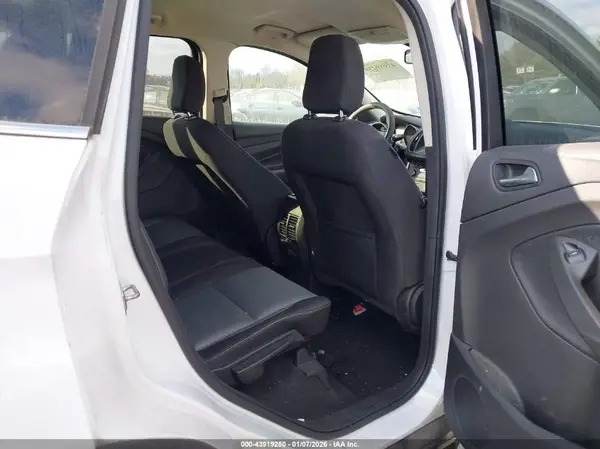 1FMCU9GD9JUA86929 2018 FORD ESCAPE - Image 8