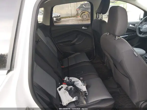 1FMCU9GD9JUA91869 2018 FORD ESCAPE - Image 8