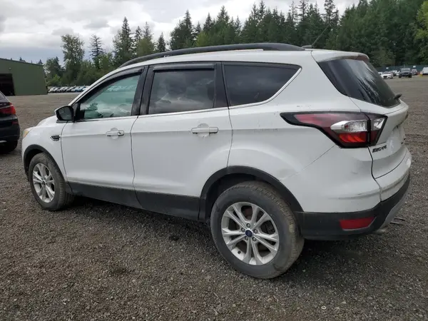 1FMCU9GD9JUA98336 2018 FORD ESCAPE - Image 2