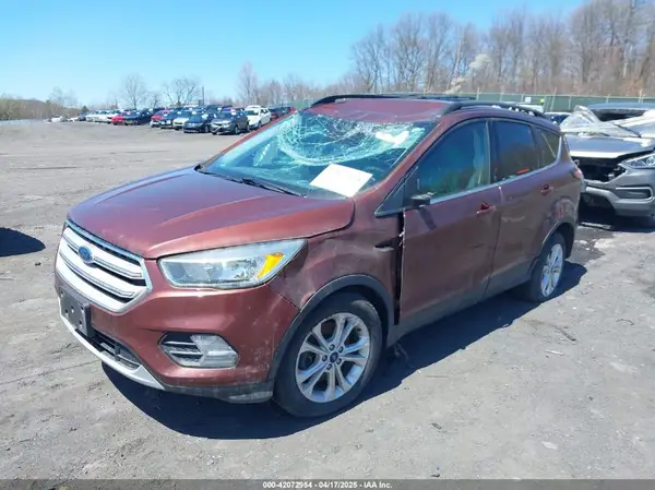 1FMCU9GD9JUB02742 2018 FORD ESCAPE - Image 2