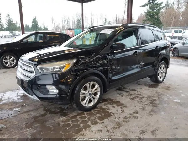 1FMCU9GD9JUB14843 2018 FORD ESCAPE - Image 2