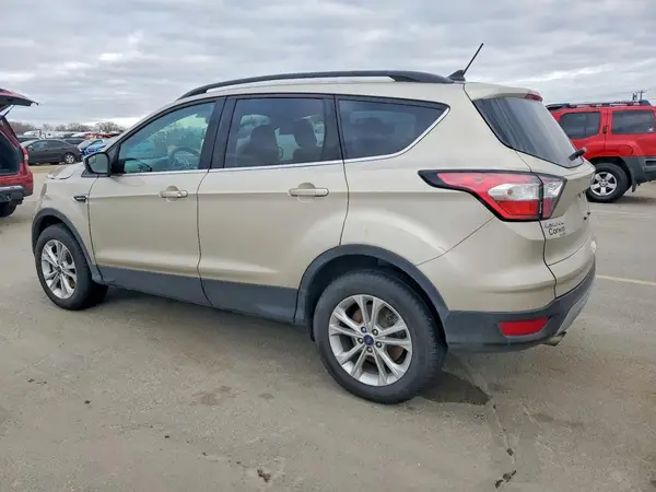 1FMCU9GD9JUB25471 2018 FORD ESCAPE - Image 2