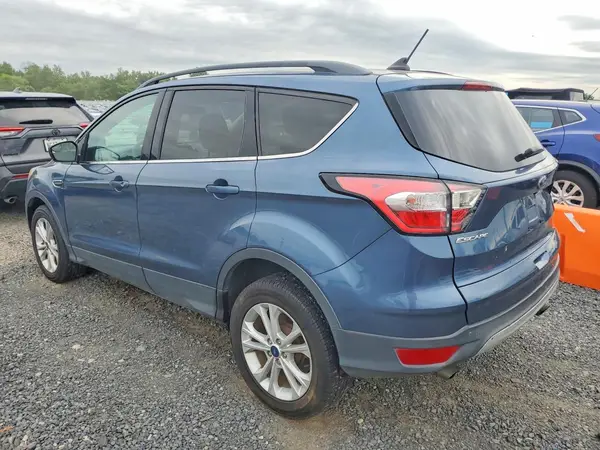 1FMCU9GD9JUB33232 2018 FORD ESCAPE - Image 2