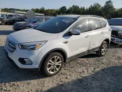 1FMCU9GD9JUB37118 2018 FORD ESCAPE