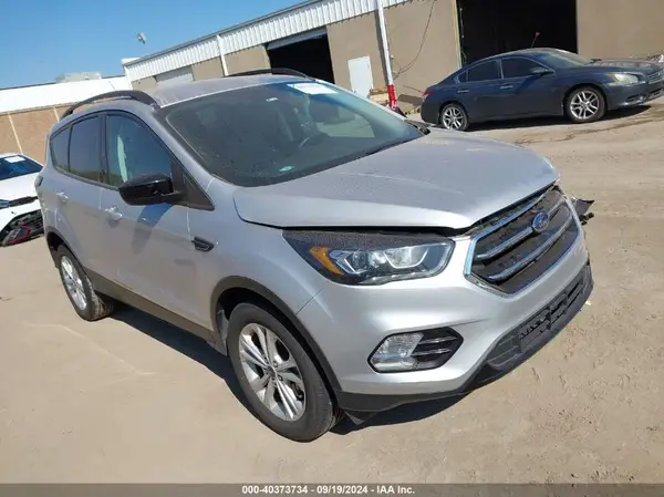 1FMCU9GD9JUB54632 2018 FORD ESCAPE - Image 1