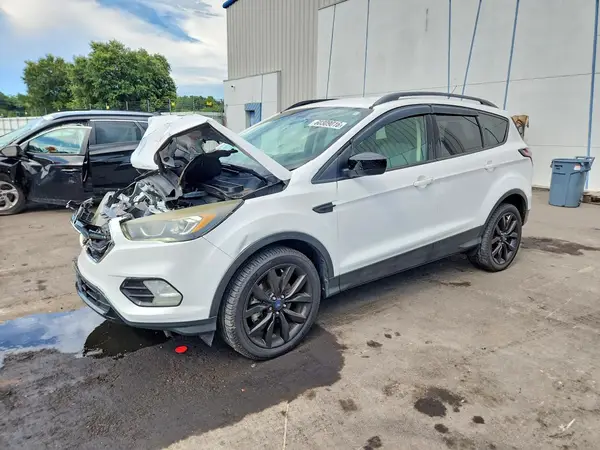 1FMCU9GD9JUB55411 2018 FORD ESCAPE - Image 1