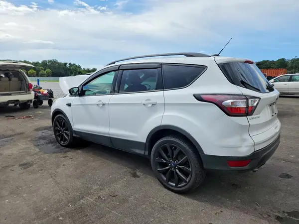 1FMCU9GD9JUB55411 2018 FORD ESCAPE - Image 2