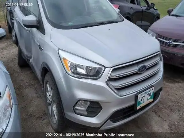1FMCU9GD9JUB57689 2018 FORD ESCAPE - Image 1