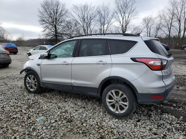 1FMCU9GD9JUB59748 2018 FORD ESCAPE - Image 2