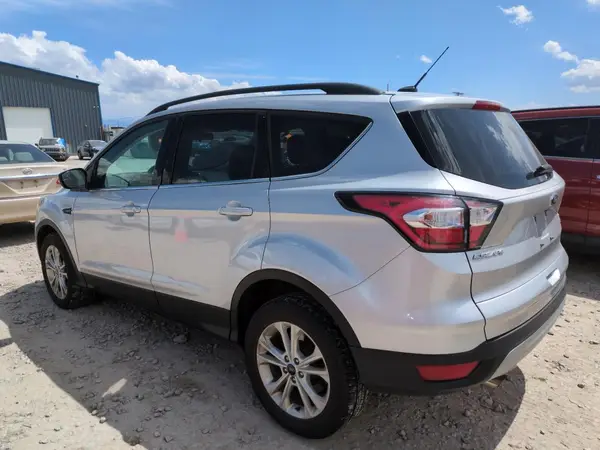 1FMCU9GD9JUB62133 2018 FORD ESCAPE - Image 2