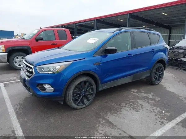 1FMCU9GD9JUB70118 2018 FORD ESCAPE - Image 2