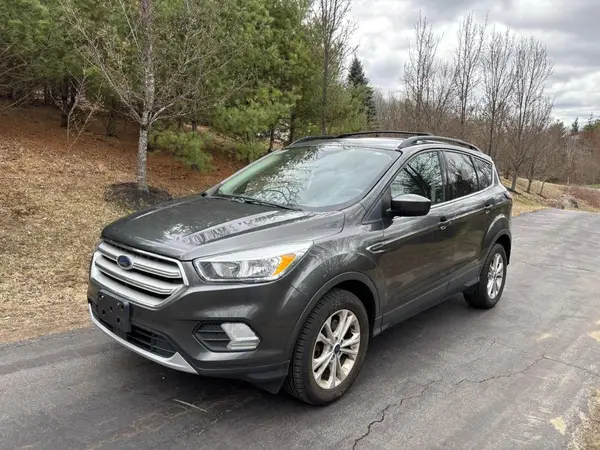 1FMCU9GD9JUB85704 2018 FORD ESCAPE - Image 2