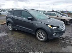 1FMCU9GD9JUB85735 2018 FORD ESCAPE