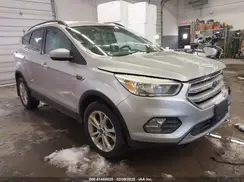 1FMCU9GD9JUB92832 2018 FORD ESCAPE