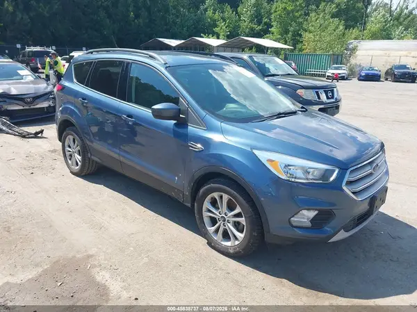 1FMCU9GD9JUB98002 2018 FORD ESCAPE - Image 1