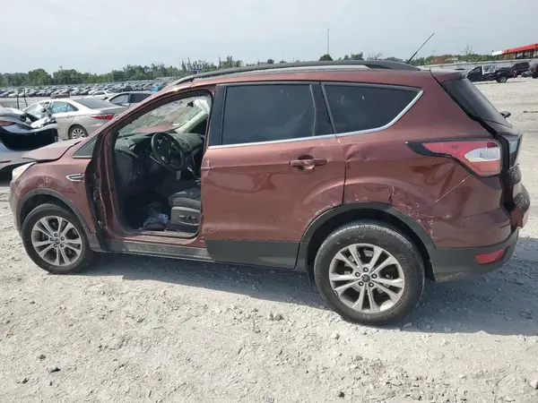 1FMCU9GD9JUC07216 2018 FORD ESCAPE - Image 2