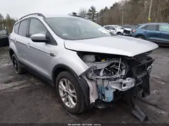 1FMCU9GD9JUC12416 2018 FORD ESCAPE