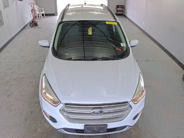 1FMCU9GD9JUC13288 2018 FORD ESCAPE - Image 2
